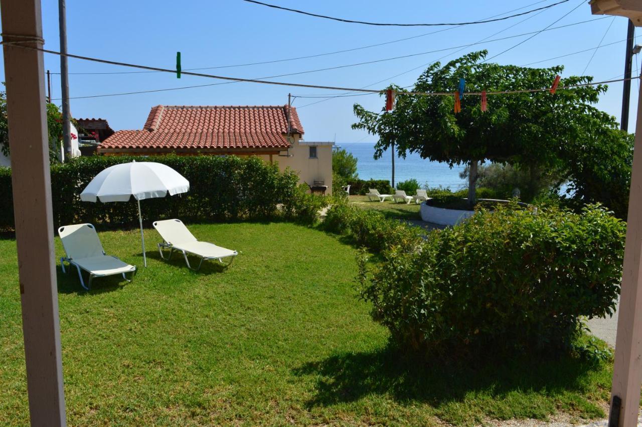 Beach Bungalows Kypseli Quarto foto